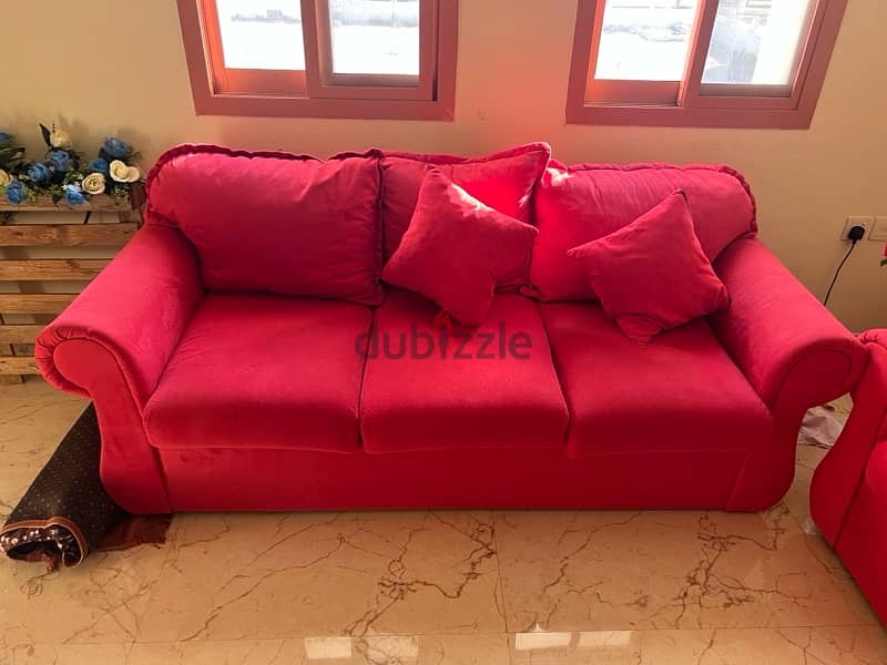 5 seater sofa for sale 0