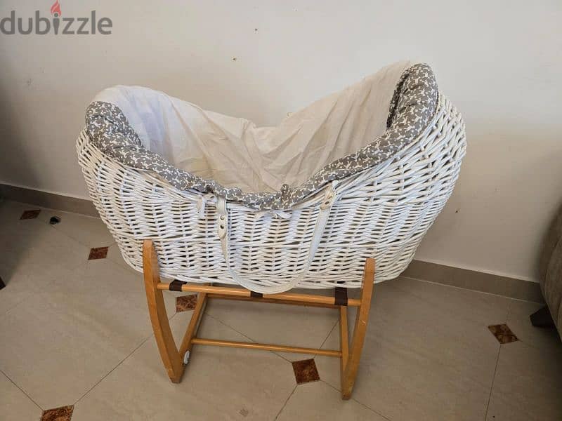 baby Bassinet/ crib/cot from Mamas papas 0