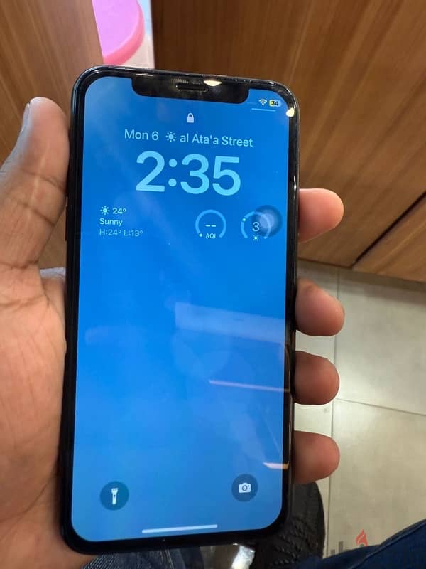 iphone x 256 GB  75riyal 0