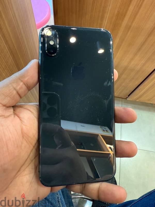 iphone x 256 GB  75riyal 1