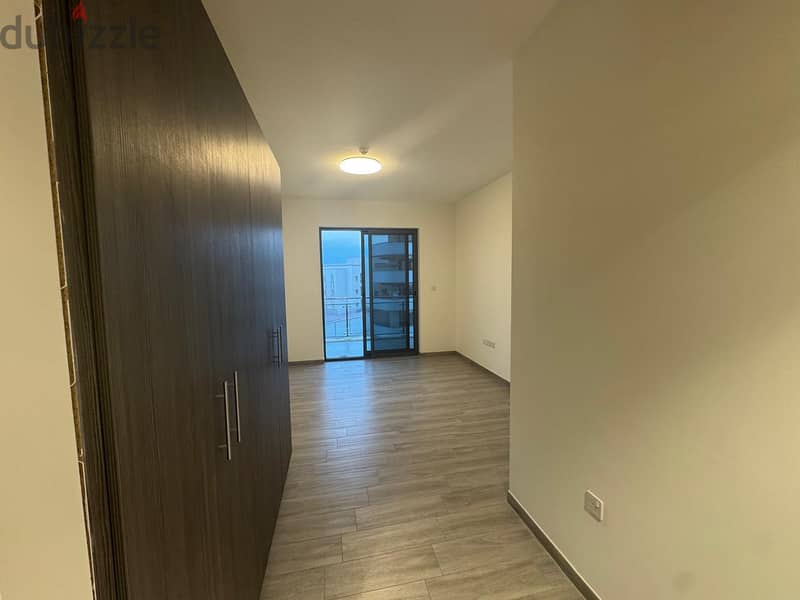 1 BR Compact Apartment in Muscat Hills – Boulevard 9