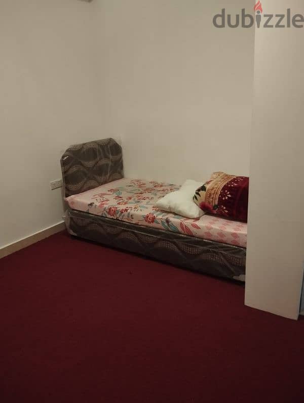 neat and clean bed space  with all furniture in Al ghubrah 1