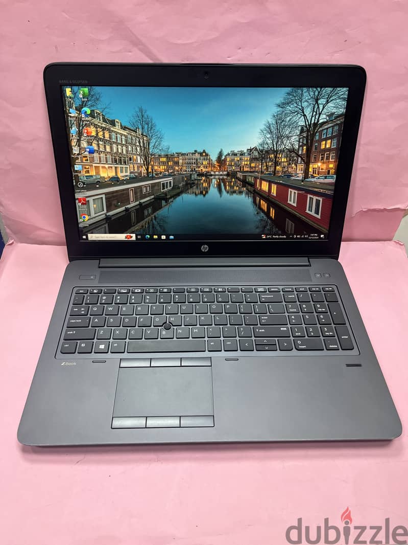 HP WORKESTATION XEON PROCECER 16GB RAM 512GB SSD 2GB NVIDIA GRAPHICS 1 1