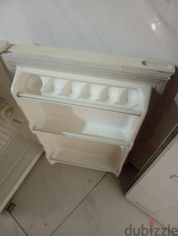 urgent Selling very good condition fridge small 2