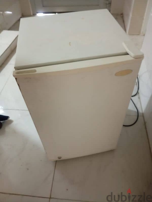 urgent Selling very good condition fridge small 3