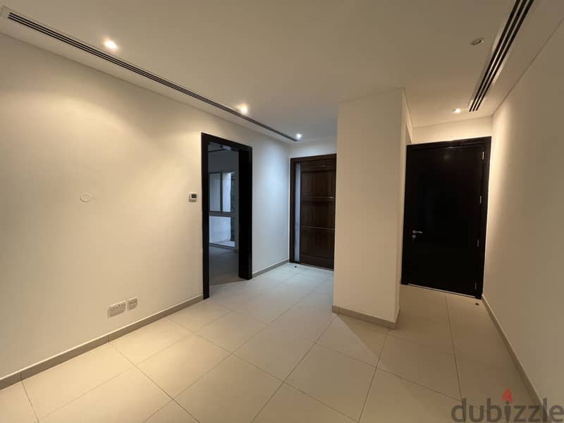 5 Bedroom Villa for Rent in Al Mouj Muscat 3