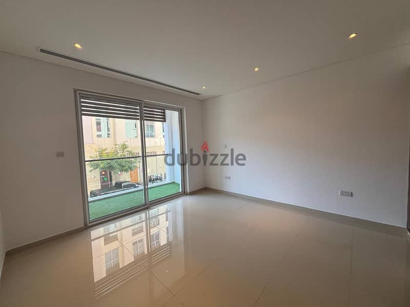 Apt 1 Bedroom Apartment for Rent in Al Mouj 6