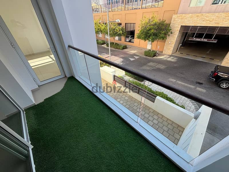 Apt 1 Bedroom Apartment for Rent in Al Mouj 7