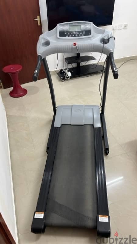 Treadmill ‘Life Gear’ electric speed and height control 2