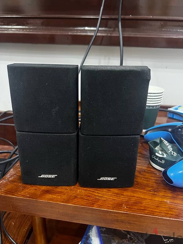 2 bose speakers 1