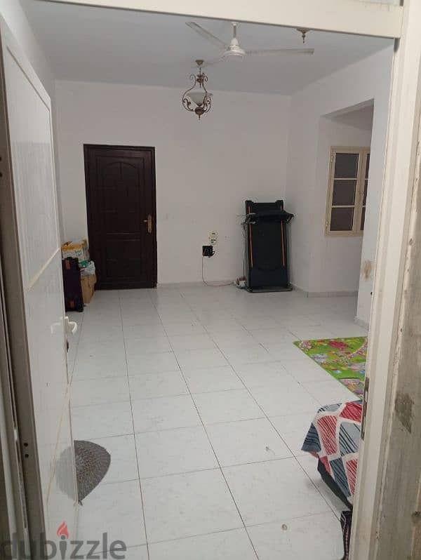 2 rooms flat Khoud 6