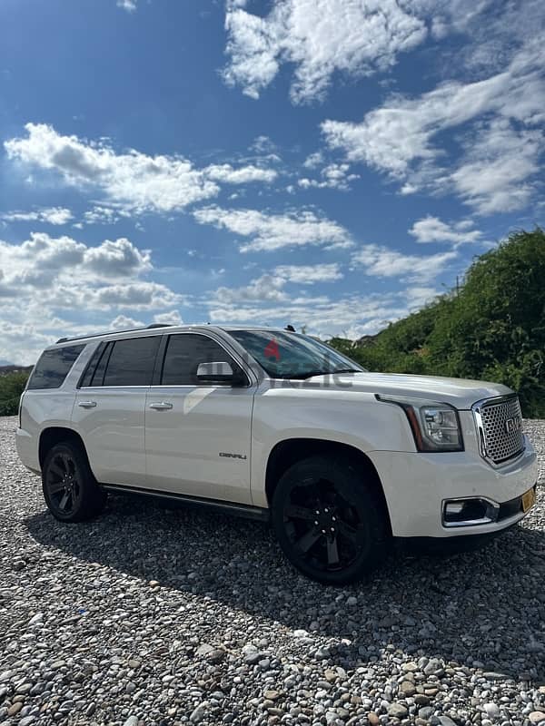 GMC Yukon 2015 0