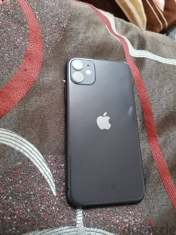 I phone 11 64 GB 3