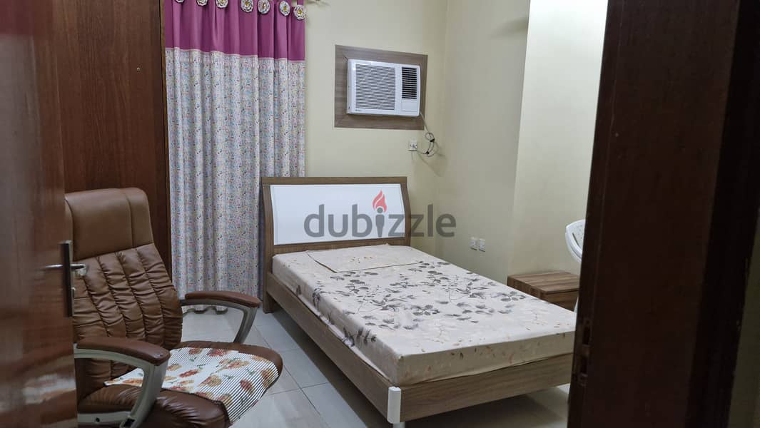 2 Bed Room Furnished flat for rent in Al Khuwair 33 3