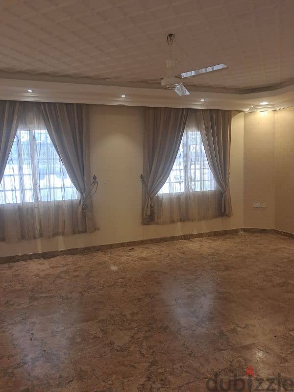 4 bedroom villa for rent al khuwair near hormoaz 1