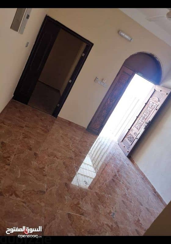 شقة للإيجار في عبري الطابق الأول  flat for rent in ibri 1st floor 11