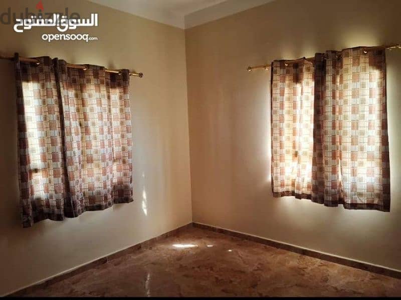 شقة للإيجار في عبري الطابق الأول  flat for rent in ibri 1st floor 12