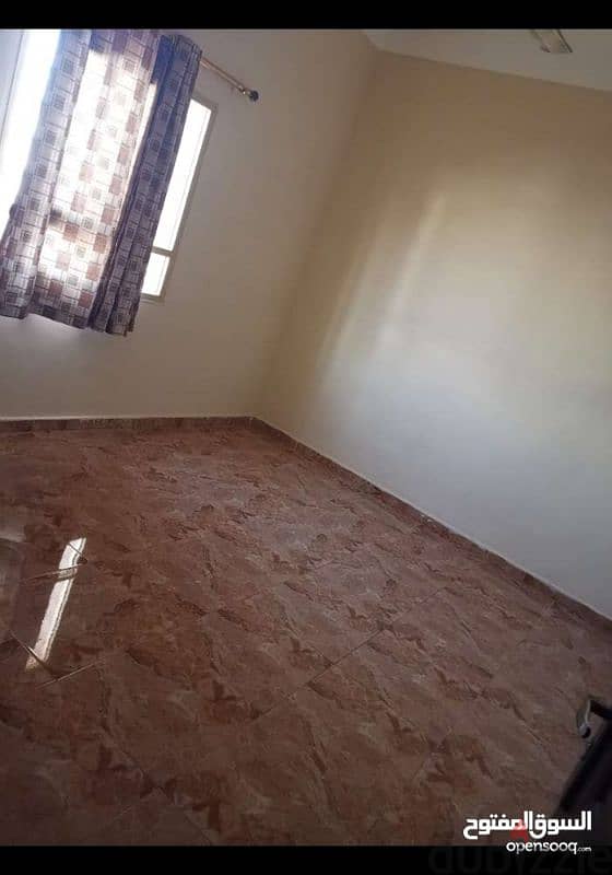 شقة للإيجار في عبري الطابق الأول  flat for rent in ibri 1st floor 18