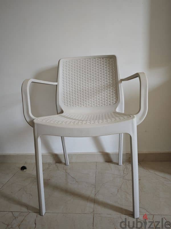 Cosmoplast Chairs and Beach Chairs 4