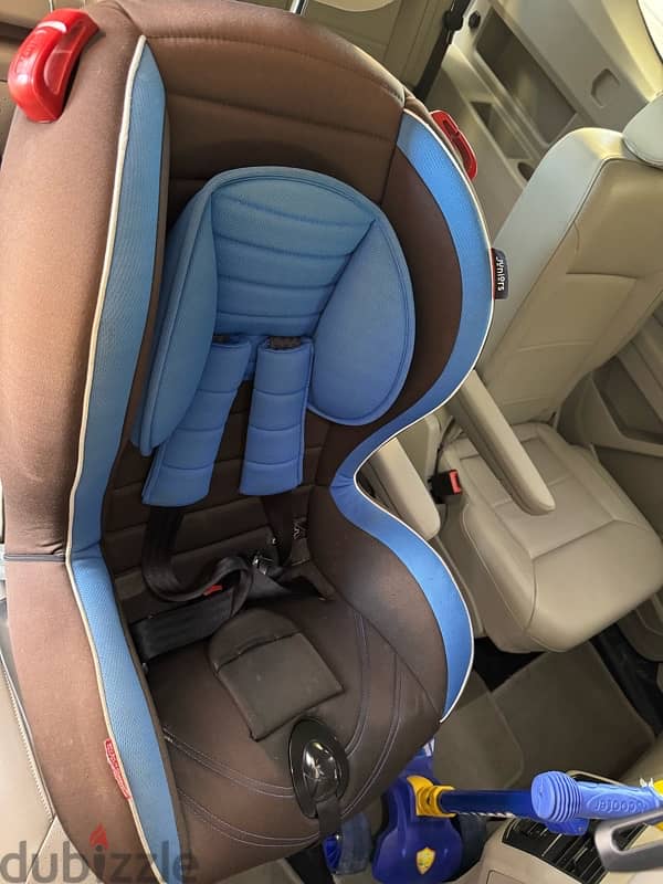 Junior Brand Kids car seat (Upto 6 years and 25 KGS) 0