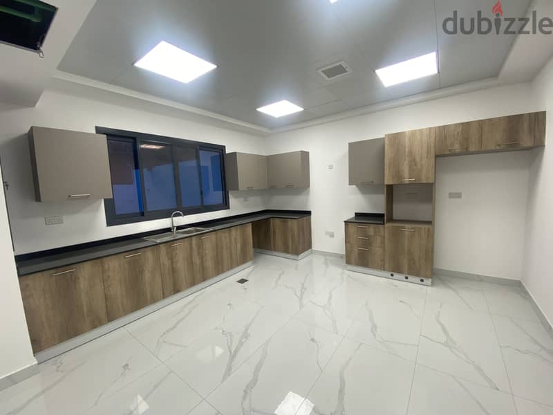 6me45-Brand New 4+1 BHK Compound Villa for Rent in Qurum 7