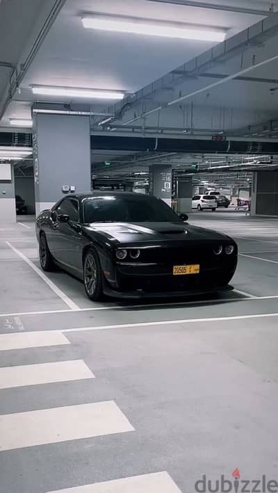 Dodge Challenger SRT