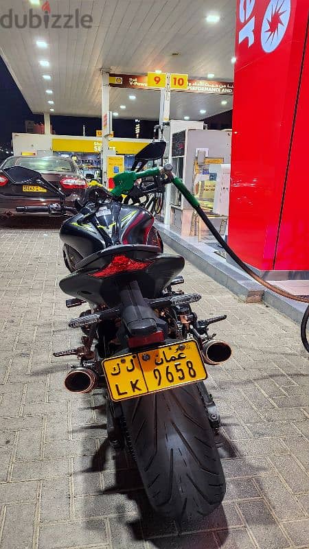 Kawasaki  Z1000 R Edition superbike for sale in Muscat 2