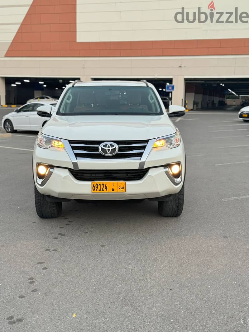 Toyota Fortuner 2018 0