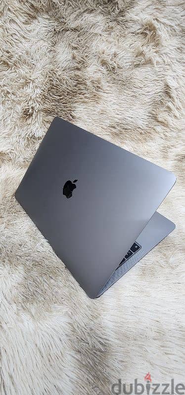 MacBook