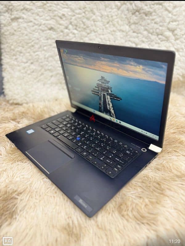 Toshiba i7-8th 16gb Touchscreen 2