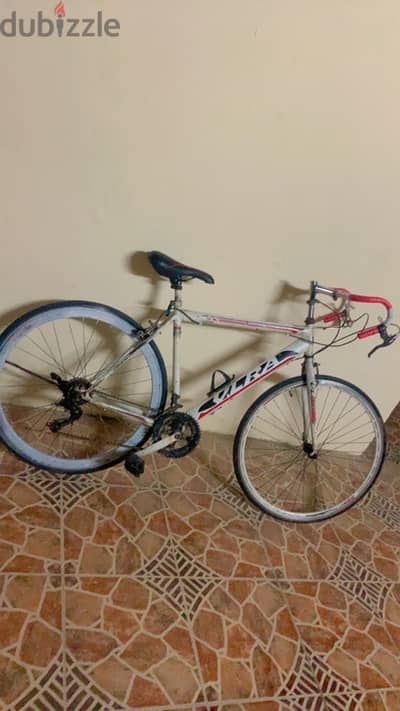 Racing cycle good condition