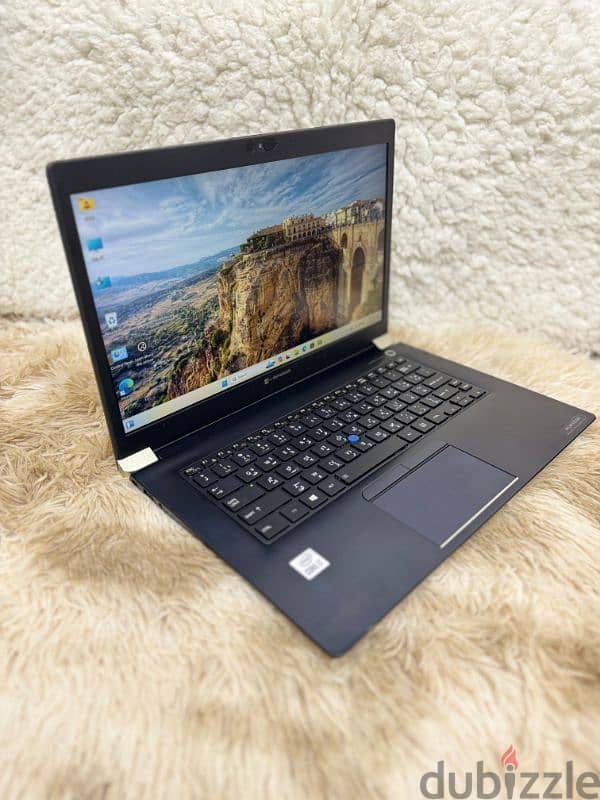 Toshiba i7-10th Touchscreen 16gb ram 2