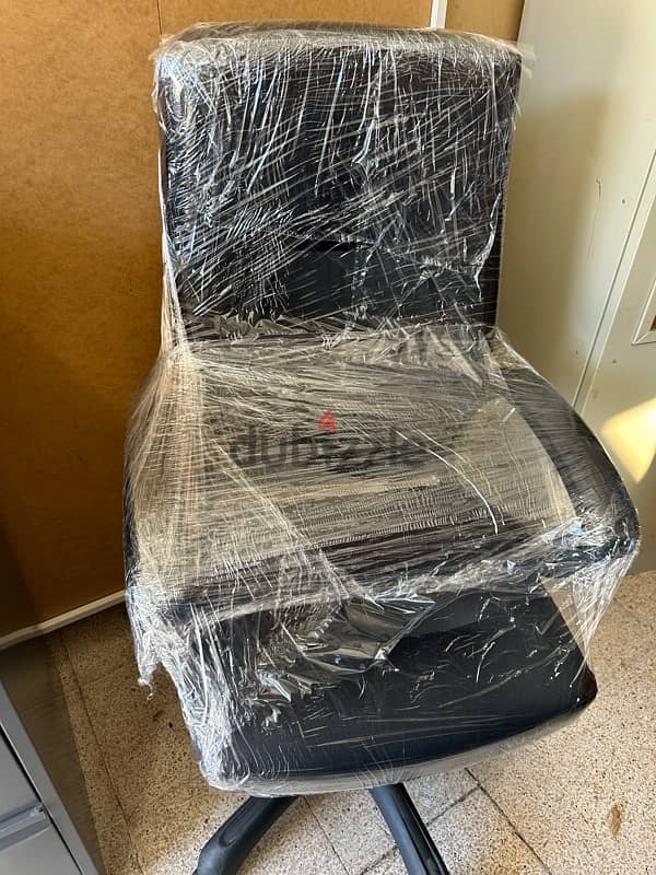 leather refurbished office chairs for sale 0