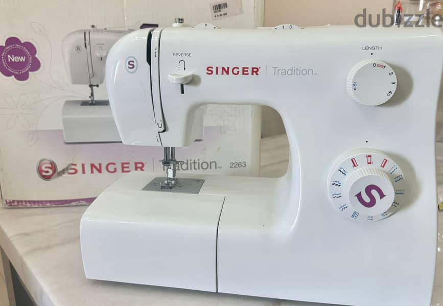 Singer Sewing Machine 3