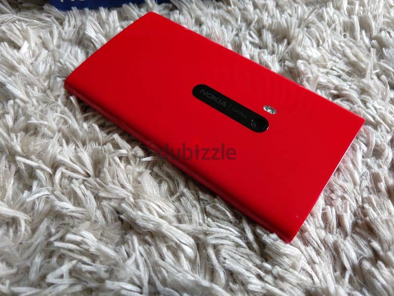 Super Rare Nokia Lumia 920 Red New Never Used 3