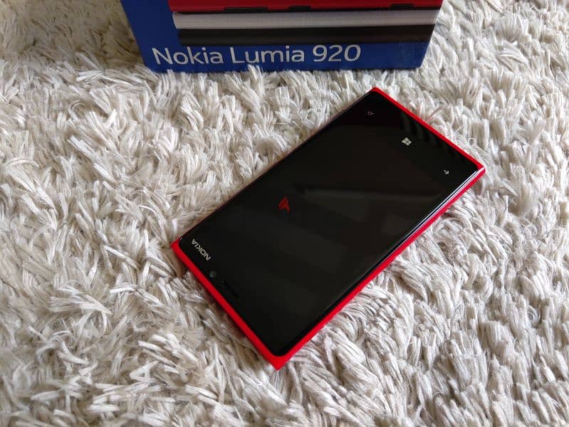 Super Rare Nokia Lumia 920 Red New Never Used 6