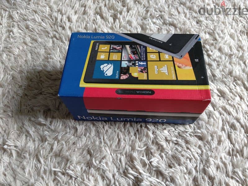 Super Rare Nokia Lumia 920 Red New Never Used 10