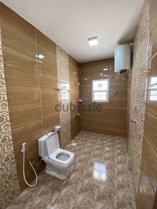 Villa for Rent in Al Mawaleh South 19