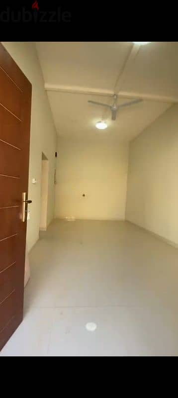 شقه غير مفروشه للإيجار  apartment for rent