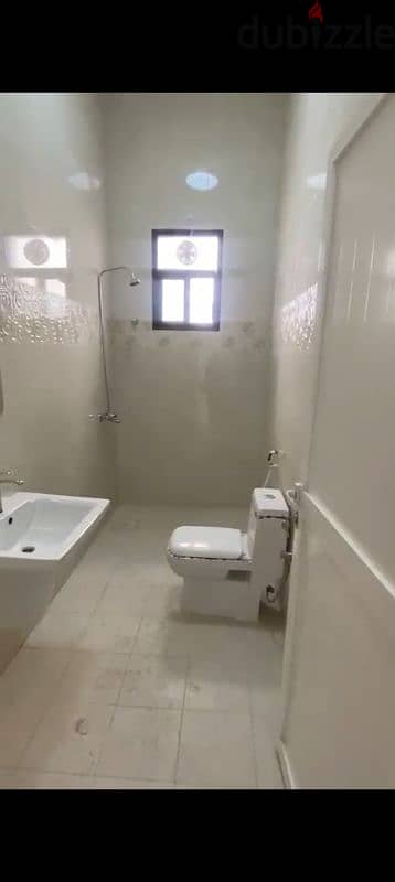 شقه غير مفروشه للإيجار  apartment for rent 4