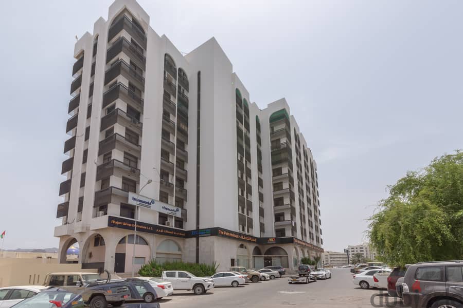 Spacious 2BHK apartment in Ruwi behind Badar Al Sama Hospital 0