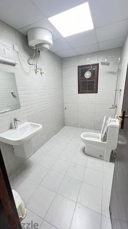 Studio Flat Available in Al Khuwair 1