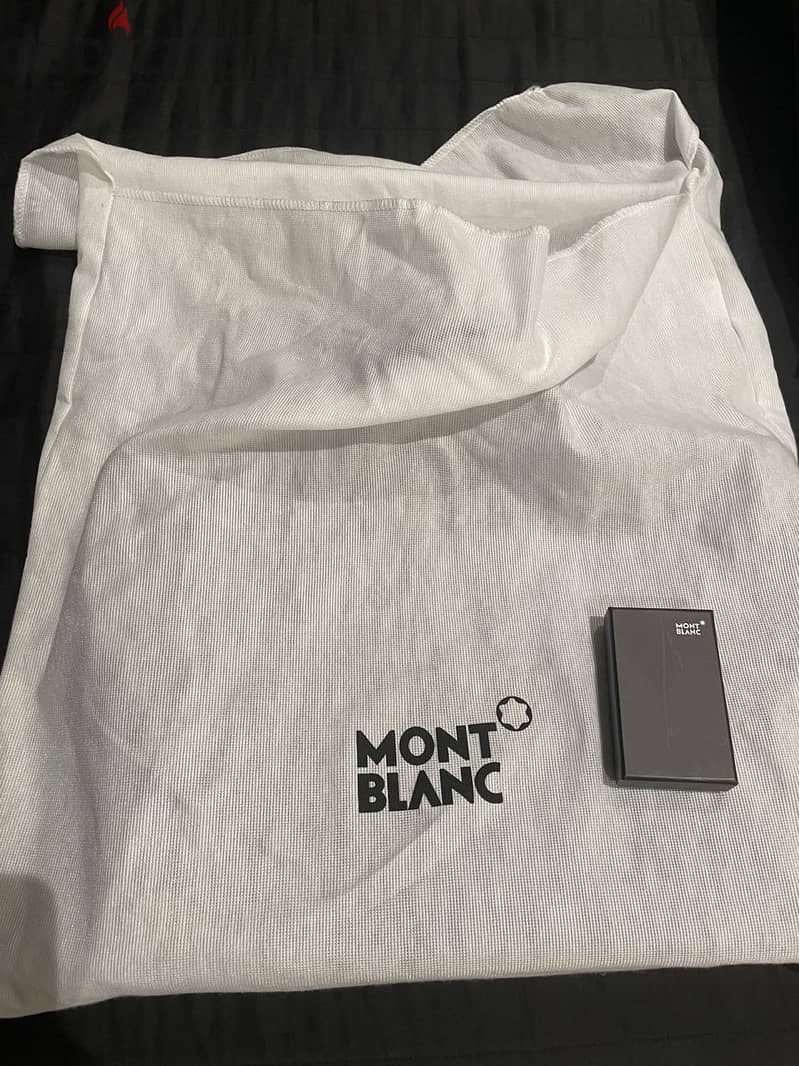 Mont Blanc bag 2