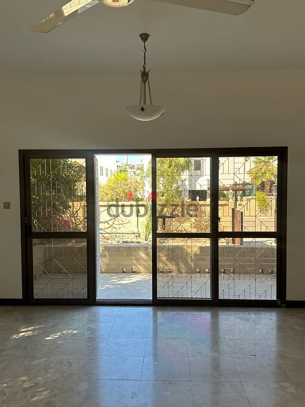 Villa for Rent - Qurm, Near PDO 5