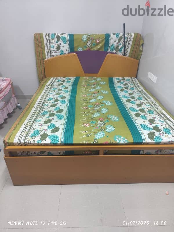 king size bed with mattress 1