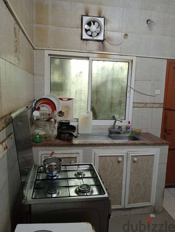 room bathroom kitchen electricsity water wifi  ol including 120 8