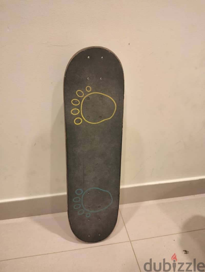 7.75 board upgraded wheels and bearings loose truncks 0