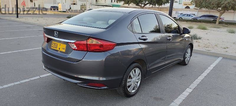 For sale my Honda City 2016 model lush condition 3