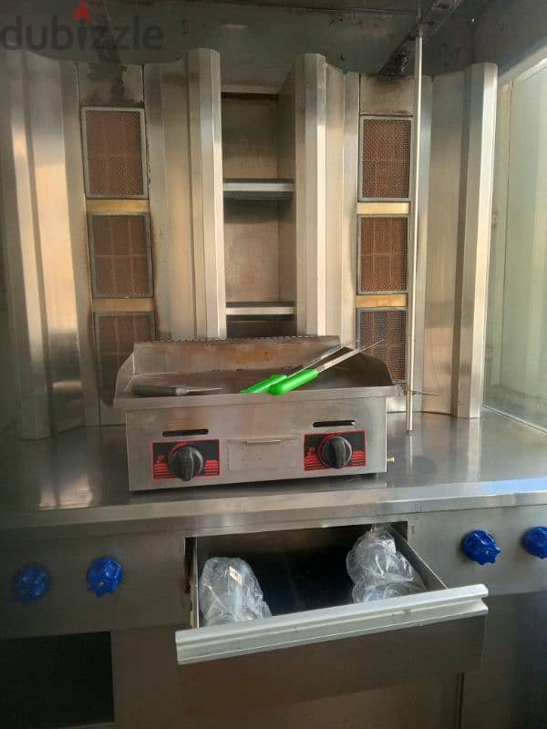 High-Quality Shawarma Machine with Burner, Knives, and Spatula 4