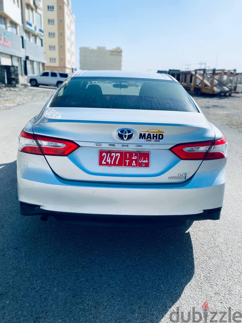 camry hybrid 2020 (10 omr for monthly rent) 2